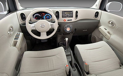 Nissan Cube. Modelo 2010